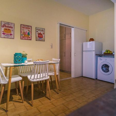 Penny'S Apartment Exambela Экстерьер фото